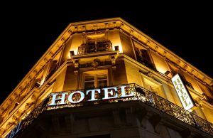 Características propias de la estructura de un edificio hotelero